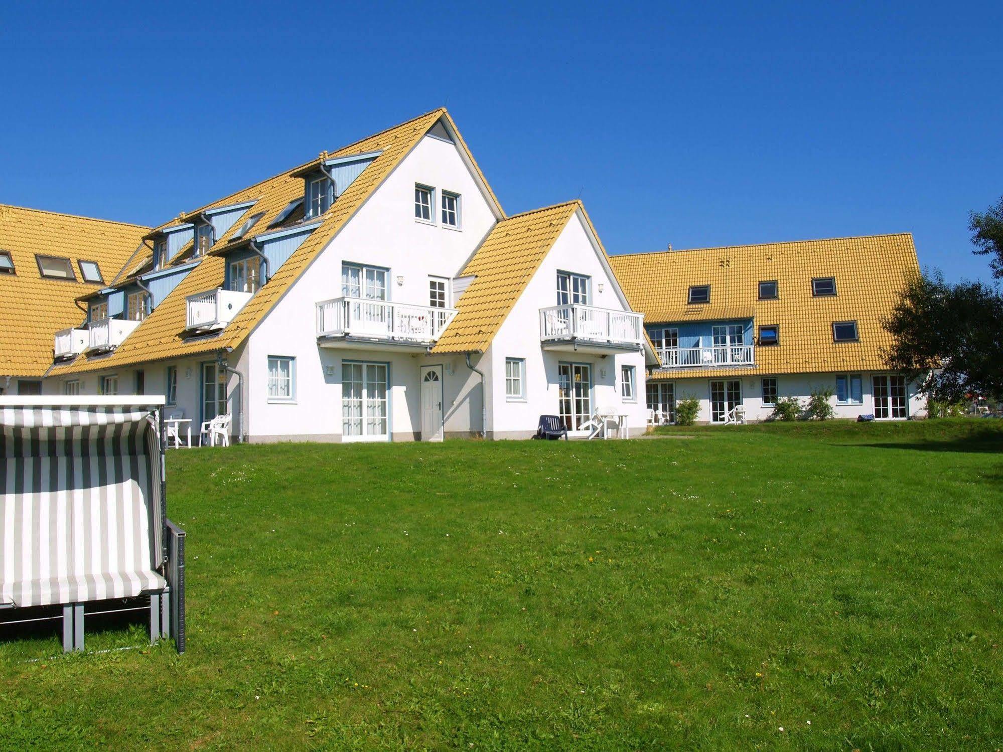 Hotel- & Ferienanlage Kapitaens-Haeuser Breege Eksteriør billede